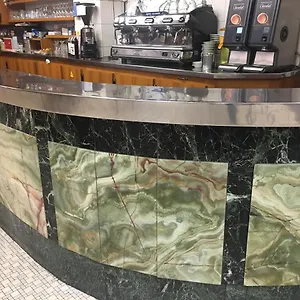 https://a-la-pinte-du-nord.fr-paris.fr